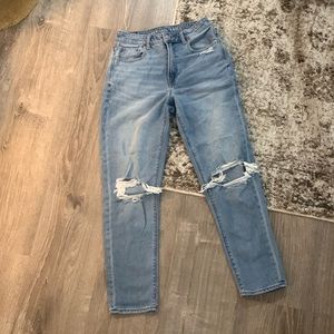 American Eagle High Waisted Stretchy Distressed Cropped Jeans